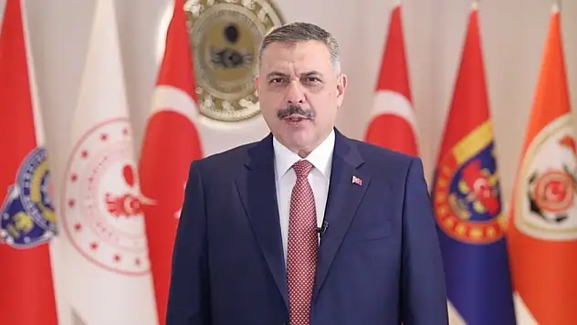 İçişleri Bakanı Çiftçi'den 'Bayram Yolculuğu' Paylaşımı