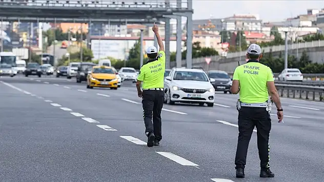 İçişleri Bakanı Çiftçi: 'Trafik İçin 66 Bin Personel Görevlendirildi'