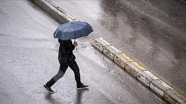 İçişleri Bakanlığı Bazı İller İçin 'Sarı' Ve 'Turuncu' Kodlu Uyarıda Bulundu