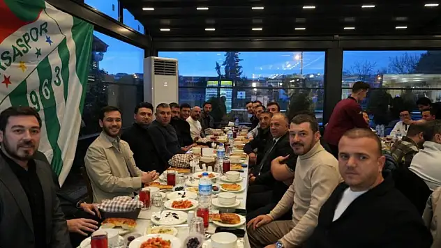 İftar Sofrasında Buluştular