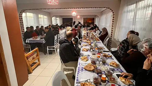 İftar Sofrasında Buluştular