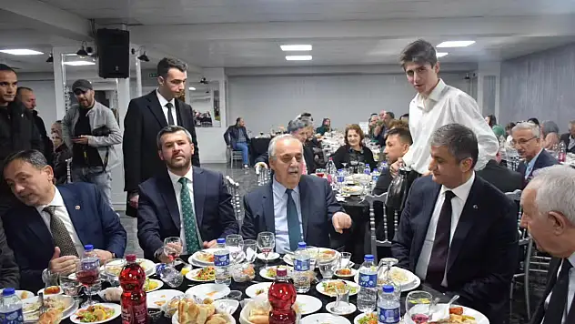 İftarda Kastamonulularla Buluştu