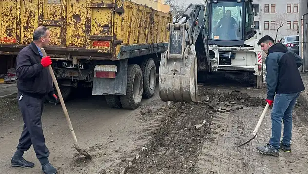İhsangazi Belediyesi Sahadaki Çalışmalarını Sürdürüyor