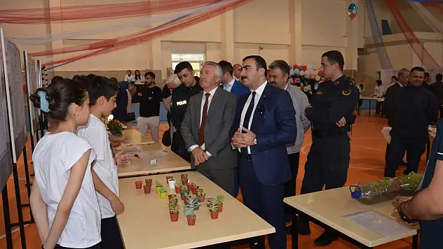 İhsangazi'de TÜBİTAK Bilim Fuarı Açıldı
