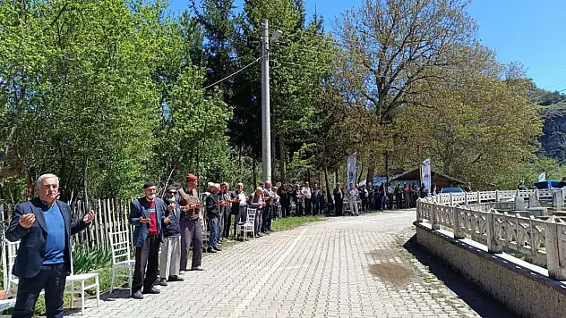 İhsangazi Halkı Mevlid Programında Buluştu