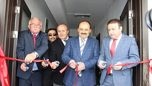 İhtiyaç sahibi öğrenciler için butik açıldı
