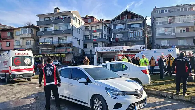 İki Aracın Karıştığı Kazada İki Kişi Yaralandı