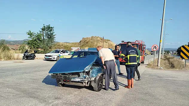 İki Otomobil Çarpıştı: 1 Yaralı