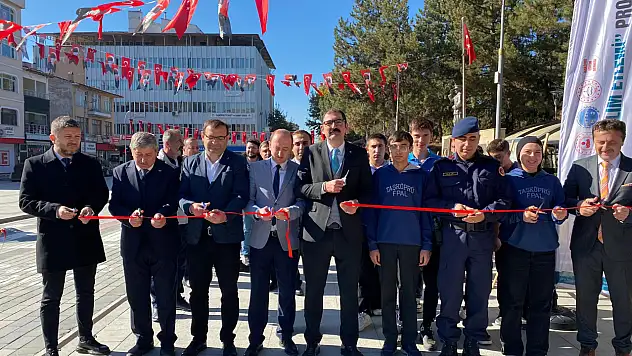 İklim Değişikliğine Sanatla Dikkat Çektiler