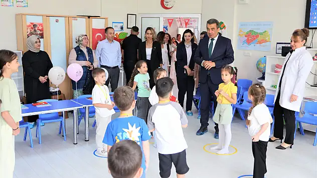 İl Milli Eğitim Müdürü Gümüş, Uyum Haftası'nda Öğrencilerle Buluştu