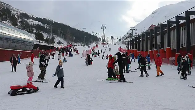 Ilgaz'da Kar Kalınlığı 18 Santimetre Ölçüldü