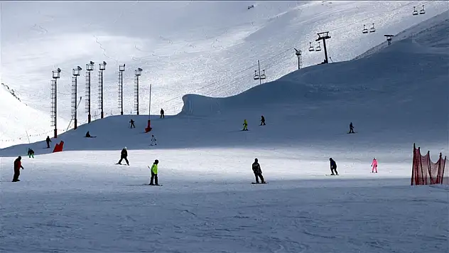 Ilgaz'da Kar Kalınlığı 9 Santimetre Ölçüldü