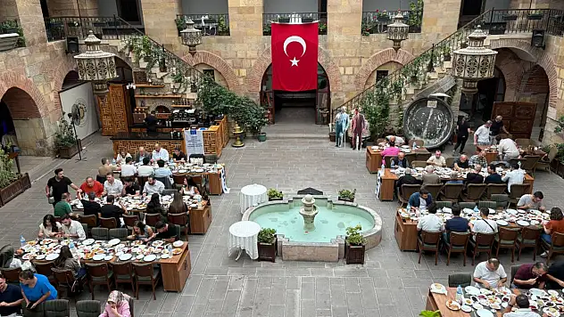 İMO Kahvaltıda Bir Araya Geldi