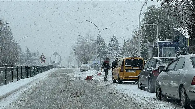 İnebolu Belediyesi'nden Yoğun Kar Yağışı Uyarısı