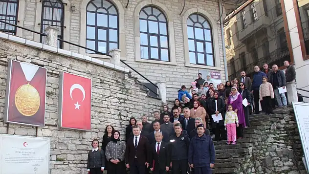 İnebolu'da 'Ailece Okuyoruz' Projesinin Ödül Töreni Gerçekleştirildi