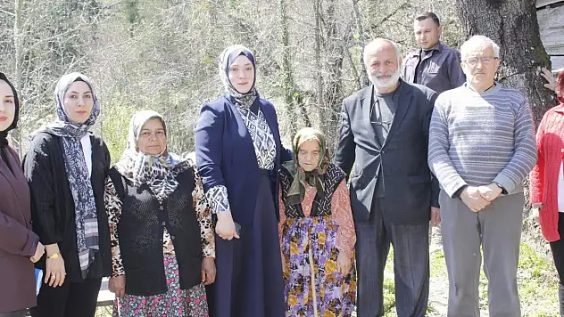 İnebolu'da 'Bir Gönül Kapısı' Ziyaretleri Sürüyor