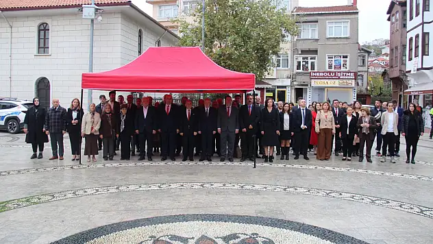 İnebolu'da Öğretmenler Günü Kutlama Programı