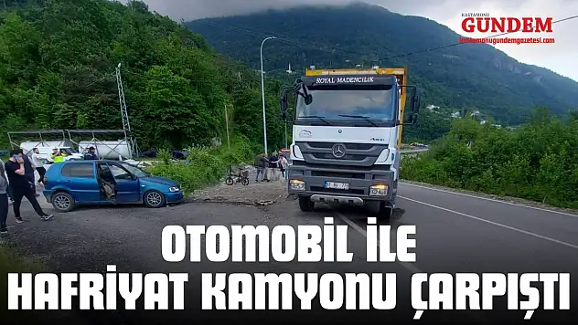 İnebolu'da Otomobil İle Hafriyat Kamyonu Çarpıştı