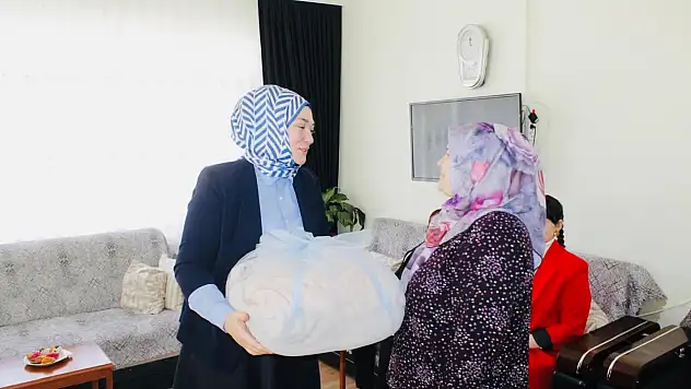 İnebolu'da Yeni Doğan Bebeklere Anlamlı Ziyaret