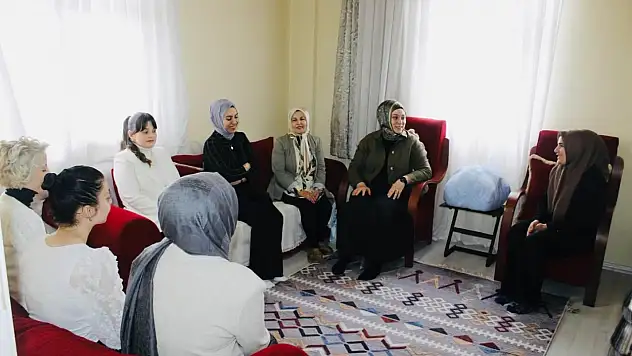 İnebolu'da Yeni Doğan Bebeklerin Aileleri Yalnız Bırakılmadı