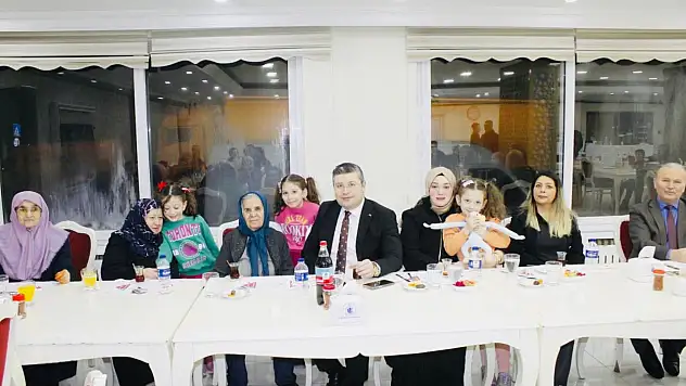 İnebolu Kaymakamı Uçar, Huzurevi Sakinleriyle İftar Yaptı