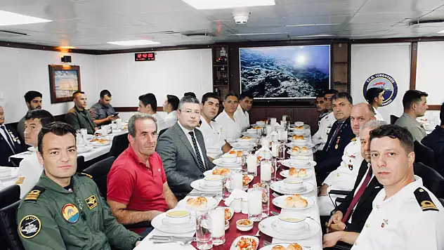 İnebolu Kaymakamı Uçar, Şehit Aileleri ve Gazilerle TCG Turgutreis'te Buluştu