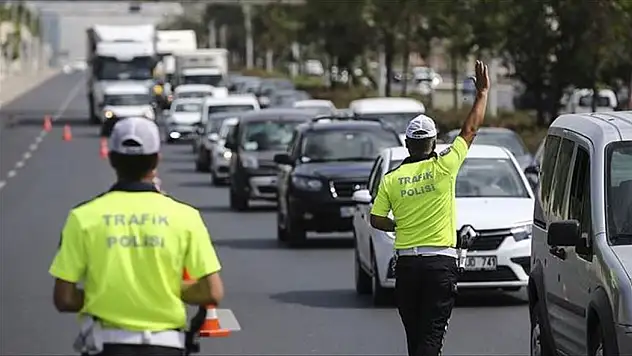 İnebolu Kaymakamlığı'ndan Bayram Dönüşü Trafik Uyarısı