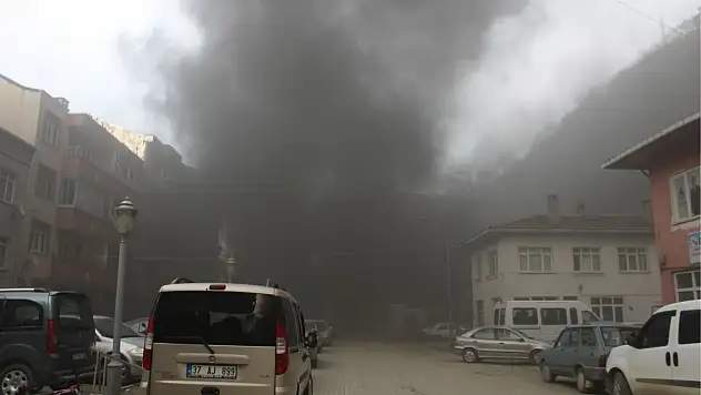 İnşaat Halindeki Binada Korkutan Yangın
