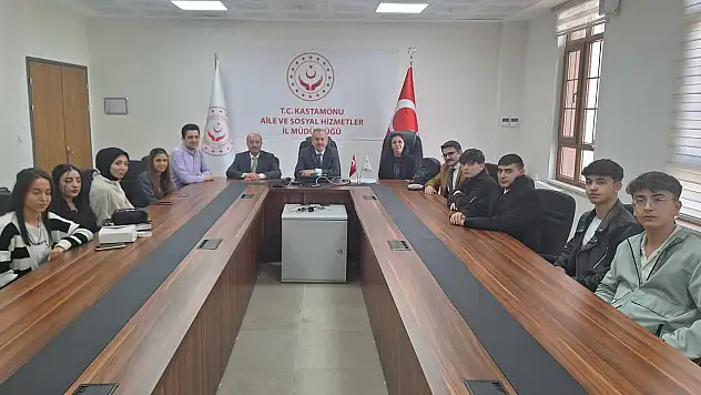 İş Hayatına Uyum Semineri Düzenlendi