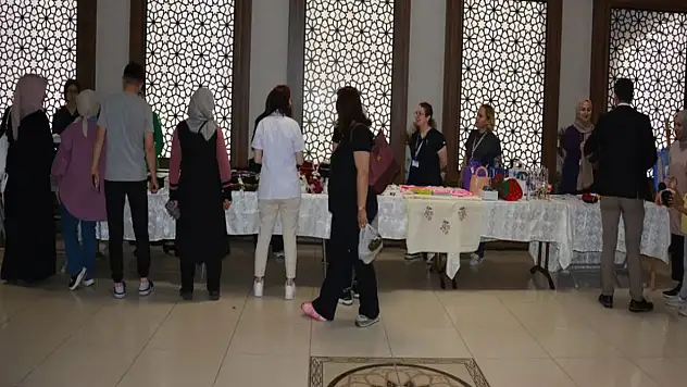 İş Uğraşı Ürünleri Sergilendi