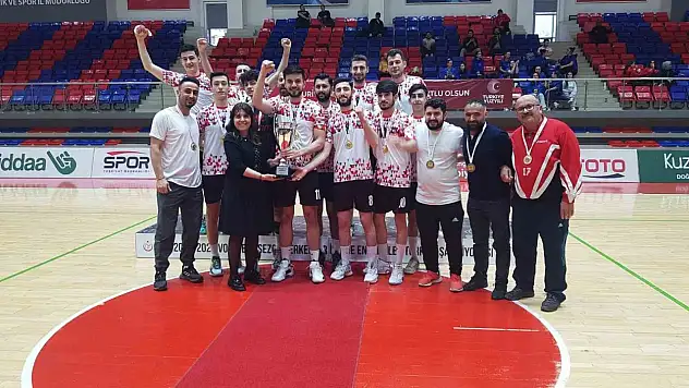 İşitme Engelliler Erkekler Türkiye Voleybol Şampiyonu, Van İESK Oldu