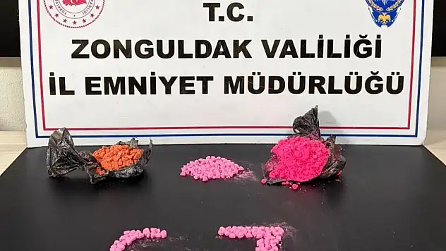 İstanbul'dan Ereğli'ye Uyuşturucu Getiren Sevgililer Yakalandı