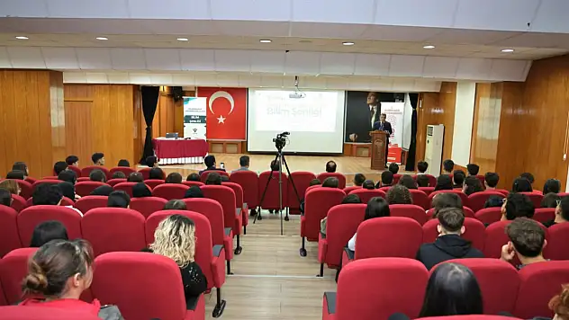 İstiklâl Yolu Bilim Şenliği Başladı