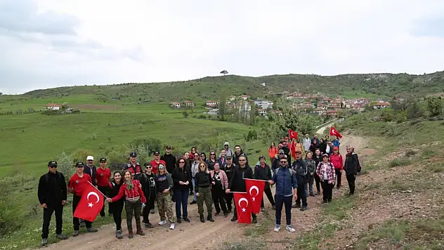 İstiklal Yolu'nda yürüdüler