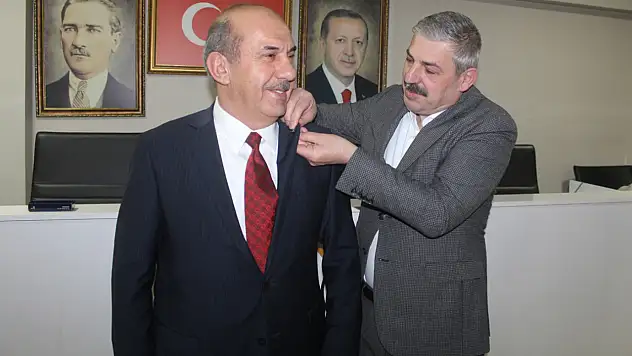 İyi Parti'den AK Parti'ye geçen Nihat Azizoğlu'ndan ilk açıklamalar