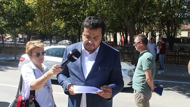 İYİ Parti'den eğitim sistemine eleştiri