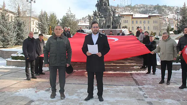 İYİ Parti İl Başkanı Metin Yazkan: 'Bayrak Bir Ülkenin Namusudur, Şerefidir'