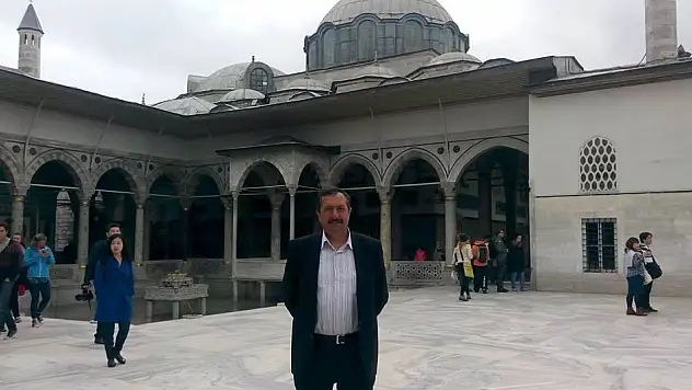 İzzet Kabuloğlu Hayatını Kaybetti