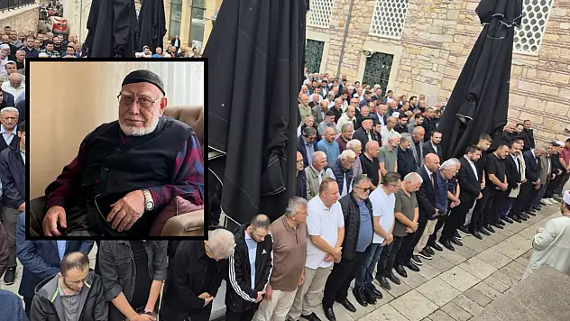 İzzet Köylü Defnedildi