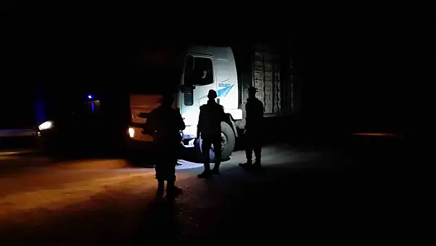 Jandarma O Yollarda Denetim Yaptı