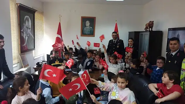 Jandarmadan Kastamonu Bozkurt'ta tanıtım etkinliği