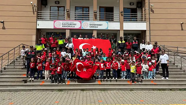 Jandarmadan Öğrencilere Bilgilendirme