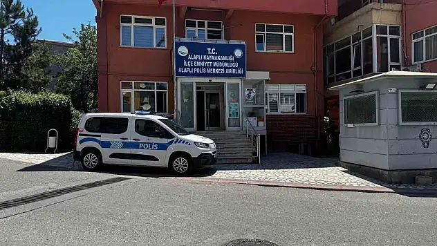 Kaçak Elektronik Cihaz Ve Uyuşturucu Operasyonu!