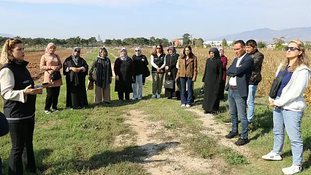 Kadın Çiftçilerle İnceleme Gezisi Düzenlendi