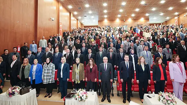 'Kadın Erkek Fırsat Eşitliği Çalıştayı' Düzenlendi