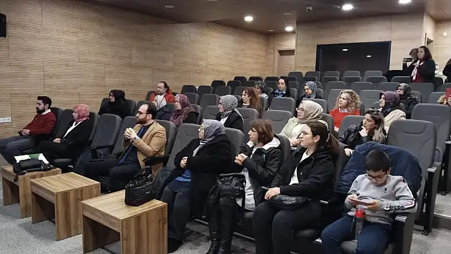 Kadın Girişimciler Yarışması Eğitimi Gerçekleştirildi