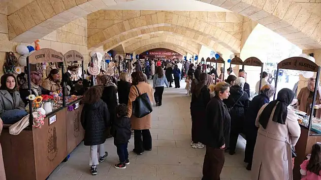 Kadınların el emeği, göz nuru ürünleri Bedesten'de vatandaşlara buluşacak