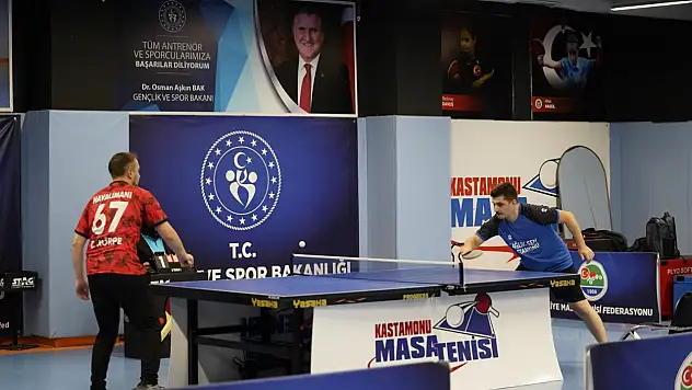 Kamu Sporlarında, Masa Tenisi Oynandı