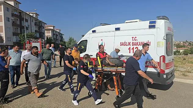 Kanalizasyon Hattındaki Metan Gazı 2 İşçiyi Hastanelik Etti