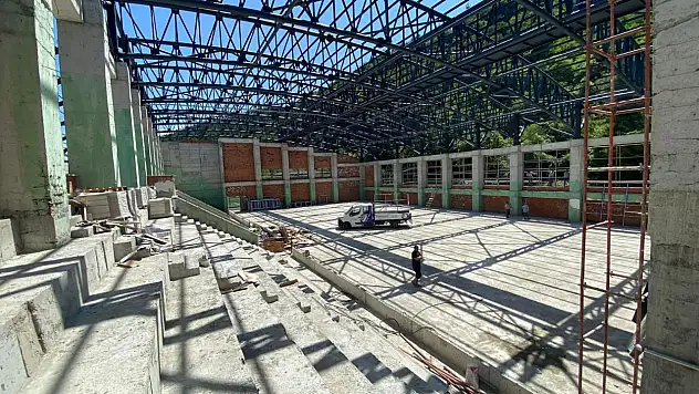 Kapalı Spor Salonu'nda sona gelindi